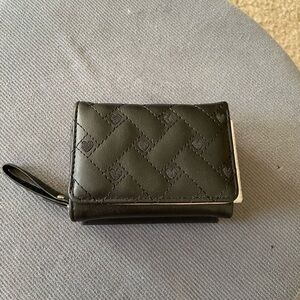 NWOT Fashion Brand Company Black Quilted Wallet